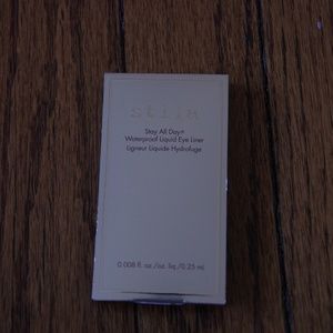 Stila Stay all day Waterproof liquid eyeliner 0.25